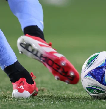 What are the best health benefits of playing football? health benefits of playing football